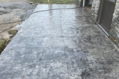Stamped-concrete-walkway